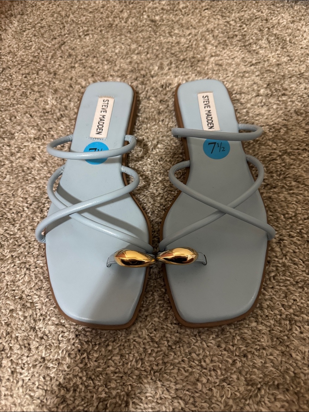 Steve Madden Pale Blue Strappy Toe-Ring Sandals with Gold Accent
